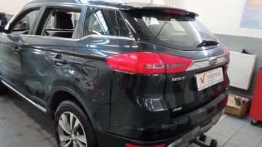 Geely Atlas 2019 года, 146 382 км - вид 4