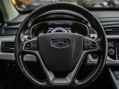 Geely Atlas 2019 года, 146 382 км - вид 7