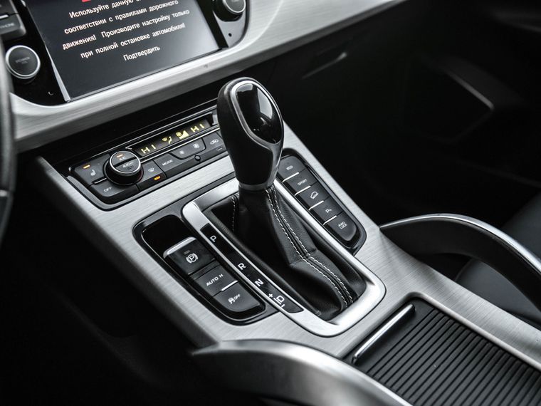 Geely Atlas 2019 года, 146 382 км - вид 11