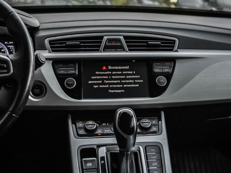 Geely Atlas 2019 года, 146 382 км - вид 9