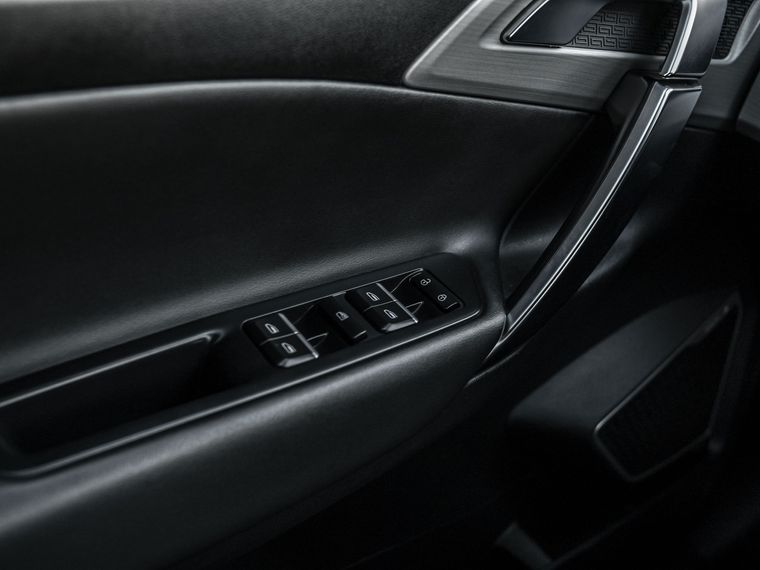 Geely Atlas 2019 года, 146 382 км - вид 13