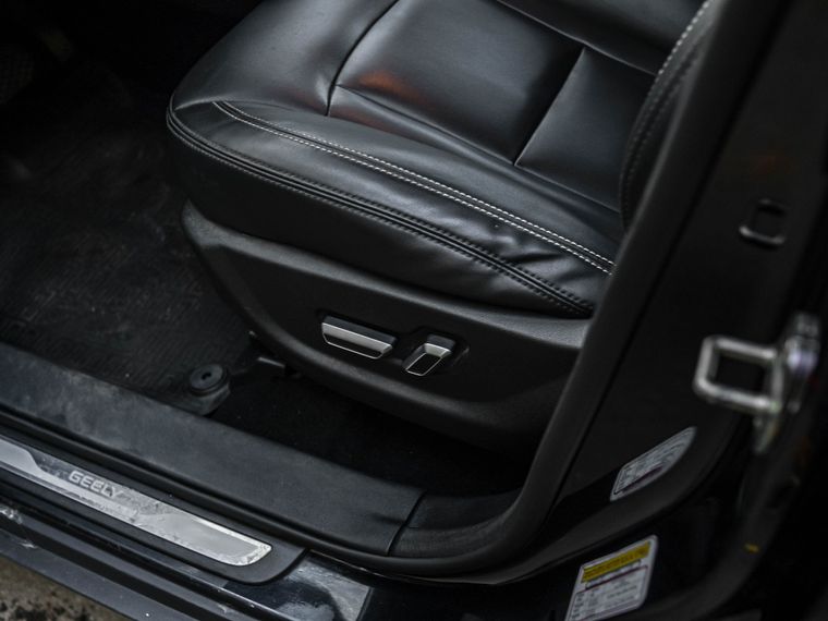 Geely Atlas 2019 года, 146 382 км - вид 14