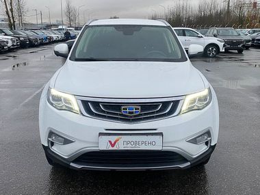 Geely Atlas 2021 года