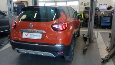 Renault Kaptur 2017 года, 113 419 км - вид 3