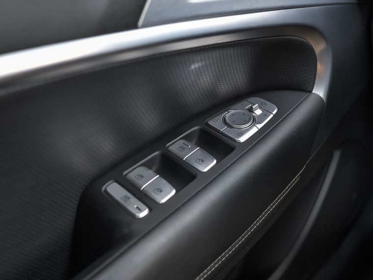 Genesis G70 2019 года, 157 822 км - вид 13