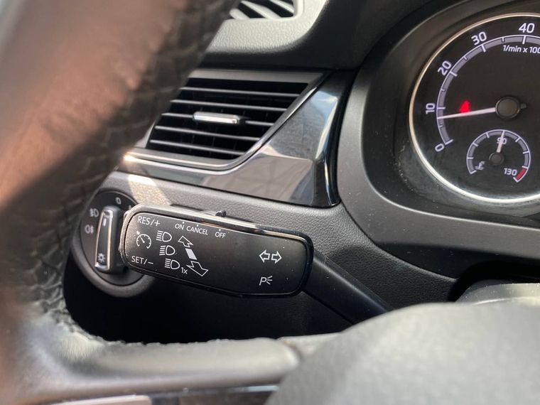 Skoda Rapid 2018 года, 152 485 км - вид 9