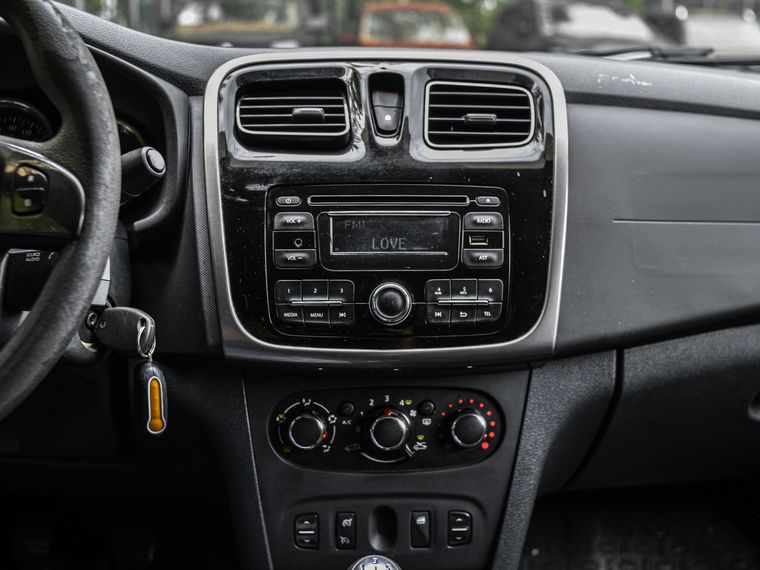 Renault Logan 2016 года, 139 000 км - вид 7