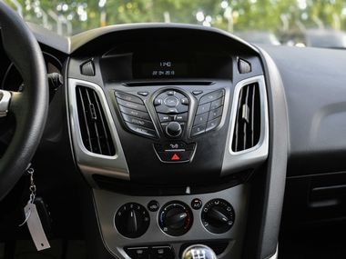 Ford Focus 2013 года, 131 150 км - вид 7