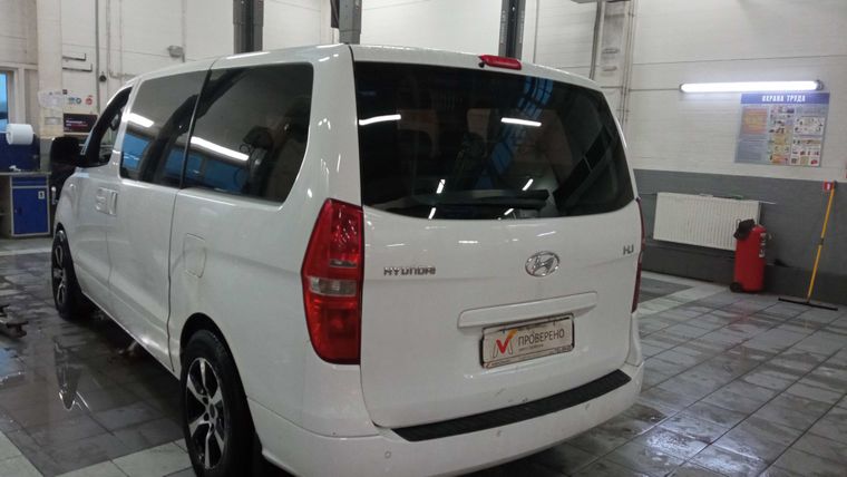 Hyundai H-1 2015 года, 212 963 км - вид 4