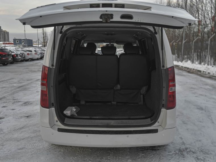 Hyundai H-1 2015 года, 212 963 км - вид 11