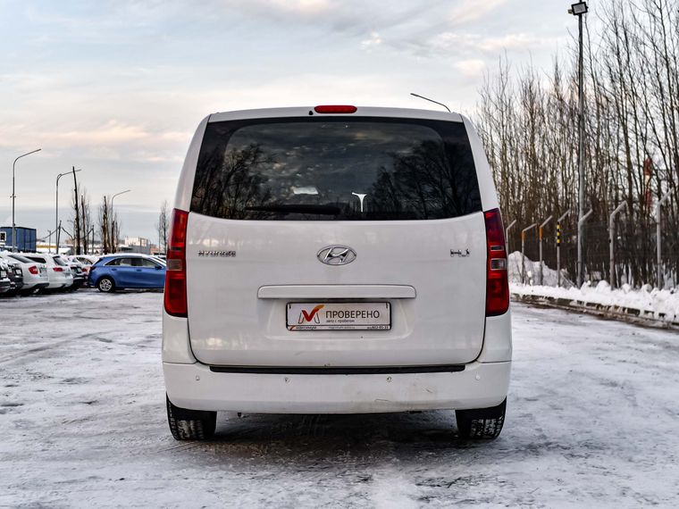 Hyundai H-1 2015 года, 212 963 км - вид 4