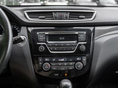 Nissan X-Trail 2016 года, 141 229 км - вид 9