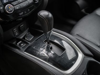 Nissan X-Trail 2016 года, 141 229 км - вид 10