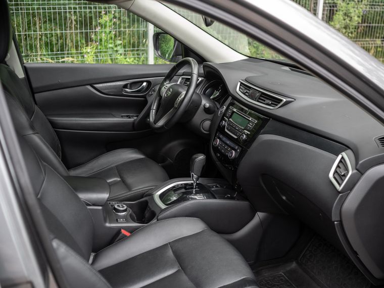 Nissan X-Trail 2016 года, 141 229 км - вид 18