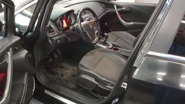 Opel Astra 2011 года, 175 561 км - вид 5