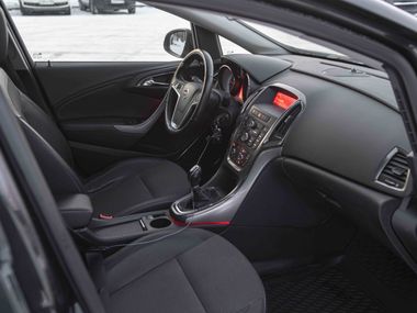 Opel Astra 2011 года, 175 561 км - вид 12