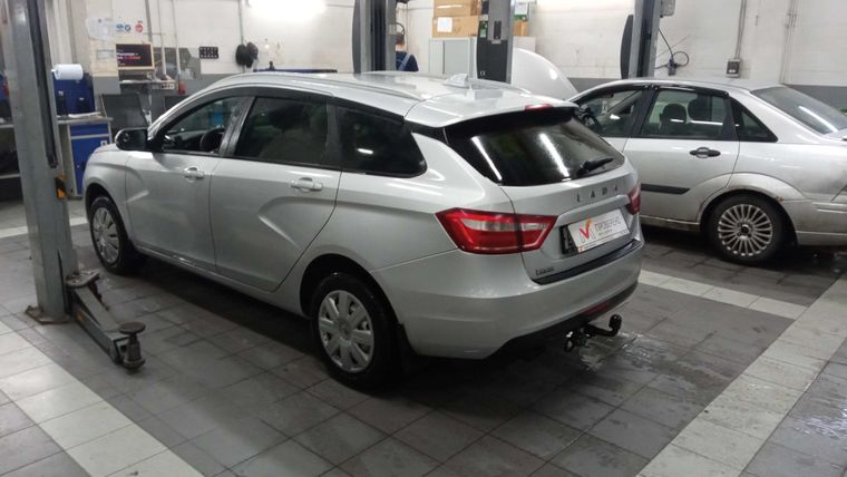 ВАЗ (LADA) Vesta 2019 года, 74 712 км - вид 4