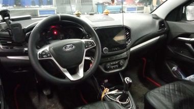 ВАЗ (LADA) Vesta 2019 года, 74 712 км - вид 5