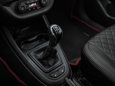 ВАЗ (LADA) Vesta 2019 года, 74 712 км - вид 8