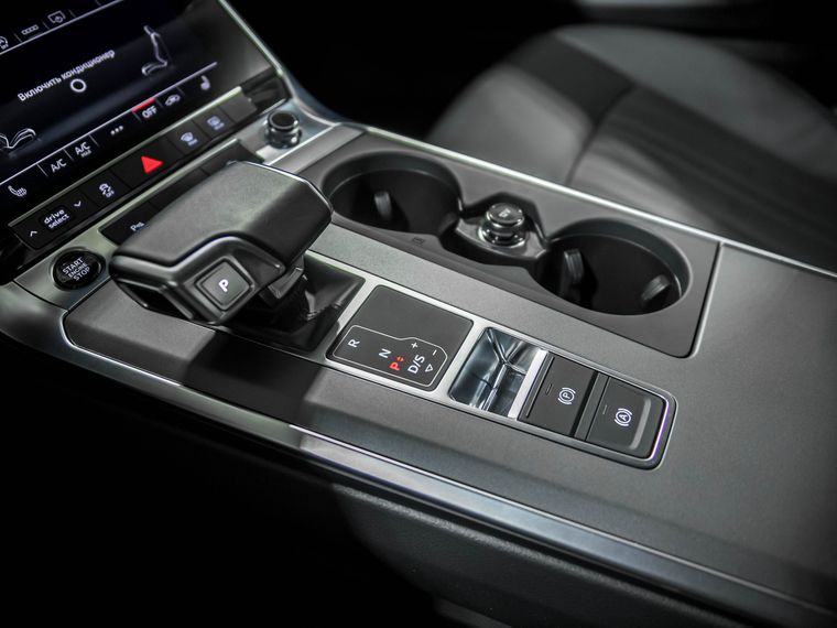 Audi A6 2021 года, 19 158 км - вид 14