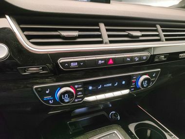 Audi Q7 2018 года, 135 059 км - вид 17