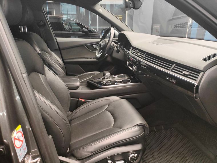 Audi Q7 2018 года, 135 059 км - вид 12