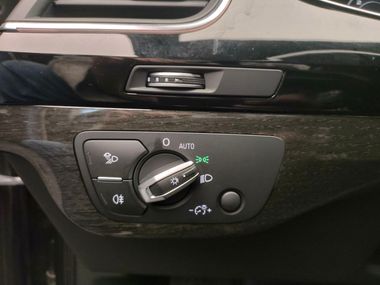 Audi Q7 2018 года, 135 059 км - вид 21