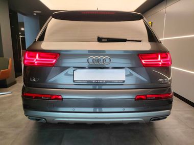 Audi Q7 2018 года, 135 059 км - вид 7