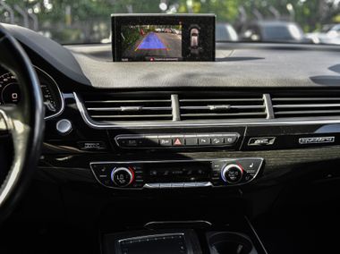 Audi Q7 2018 года, 135 059 км - вид 9