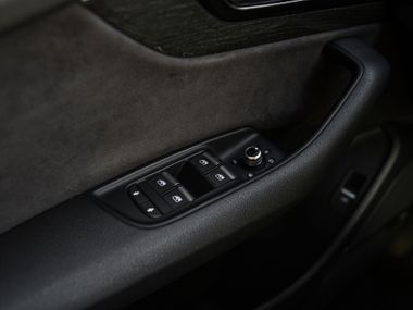 Audi Q7 2018 года, 135 059 км - вид 12