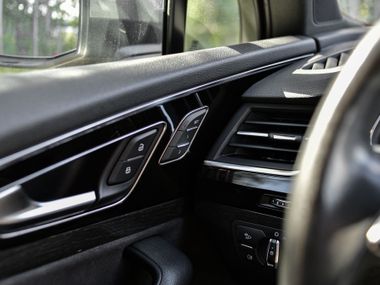 Audi Q7 2018 года, 135 059 км - вид 13