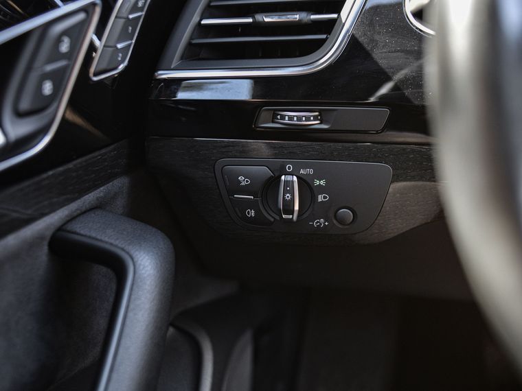 Audi Q7 2018 года, 135 059 км - вид 14