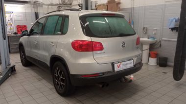 Volkswagen Tiguan 2016 года, 114 855 км - вид 4