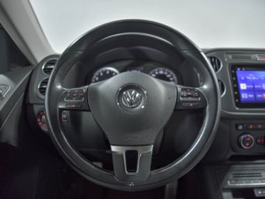 Volkswagen Tiguan 2016 года, 114 855 км - вид 10