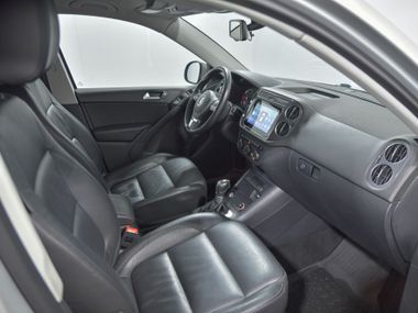 Volkswagen Tiguan 2016 года, 114 855 км - вид 19