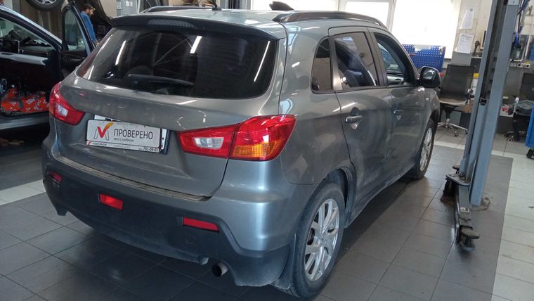 Mitsubishi ASX 2010 года, 325 306 км - вид 3