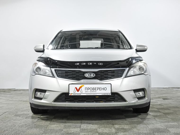 KIA Ceed 2012 года, 209 000 км - вид 3