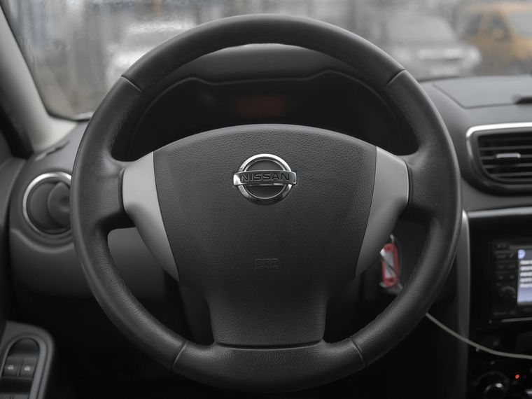 Nissan Terrano 2015 года, 158 000 км - вид 6