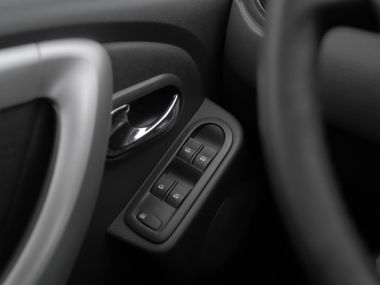 Nissan Terrano 2015 года, 158 000 км - вид 10