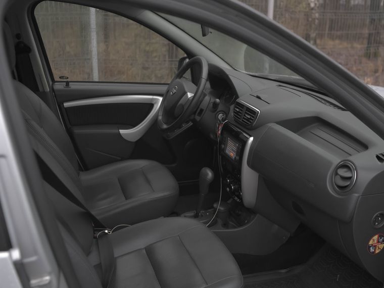 Nissan Terrano 2015 года, 158 000 км - вид 12