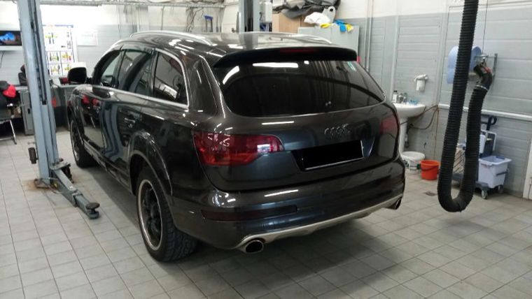 Audi Q7 2007 года, 303 722 км - вид 4