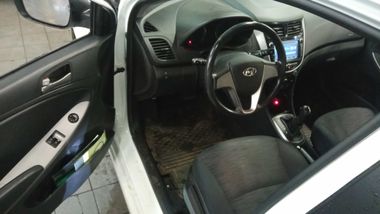 Hyundai Solaris 2014 года, 139 478 км - вид 6
