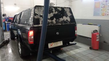 Nissan NP300 2013 года, 250 000 км - вид 4