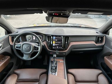 Volvo XC60 2021 года, 119 303 км - вид 5