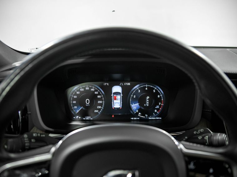 Volvo XC60 2021 года, 119 303 км - вид 7