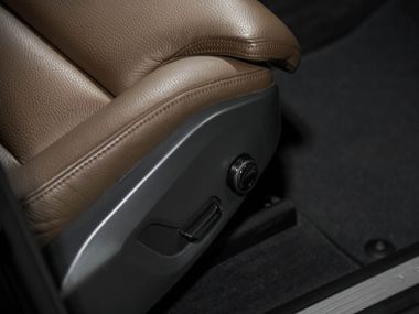 Volvo XC60 2021 года, 119 303 км - вид 18