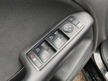 Mercedes-Benz B-класс 2013 года, 184 996 км - вид 14