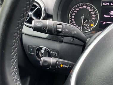 Mercedes-Benz B-класс 2013 года, 184 996 км - вид 9