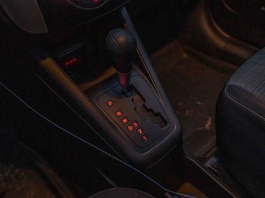 KIA Venga 2014 года, 165 000 км - вид 8