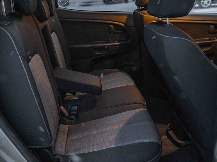 KIA Venga 2014 года, 165 000 км - вид 10